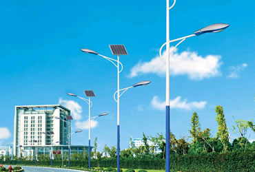 太陽(yáng)能路燈,路燈桿,高桿燈廠家